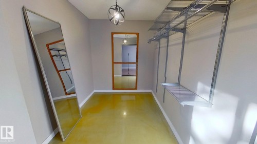 668 Lakewood Road N, Edmonton, AB - Indoor Photo Showing Other Room