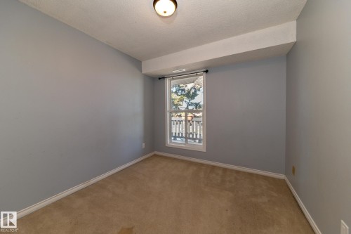 67 1503 Mill Woods Road, Edmonton, AB - Indoor Photo Showing Other Room