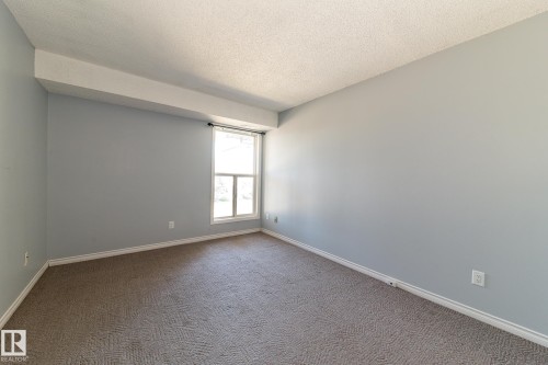 67 1503 Mill Woods Road, Edmonton, AB - Indoor Photo Showing Other Room