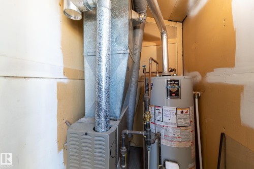 67 1503 Mill Woods Road, Edmonton, AB - Indoor Photo Showing Basement