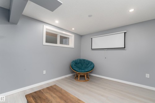 11535 16 Avenue, Edmonton, AB - Indoor Photo Showing Other Room