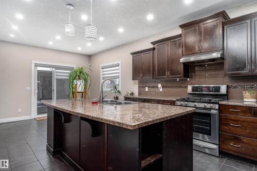 11535 16 Avenue, Edmonton, AB - Indoor Photo Showing Kitchen With Double Sink With Upgraded Kitchen