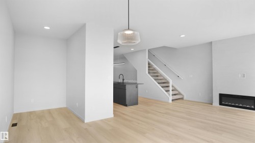109 Elsinore Place, Edmonton, AB - Indoor With Fireplace