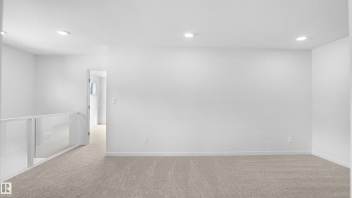 109 Elsinore Place, Edmonton, AB - Indoor Photo Showing Other Room