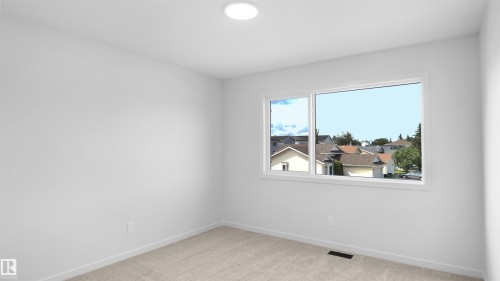 109 Elsinore Place, Edmonton, AB - Indoor Photo Showing Other Room