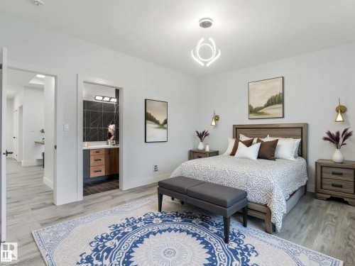 1305 Adamson Drive, Edmonton, AB - Indoor Photo Showing Bedroom