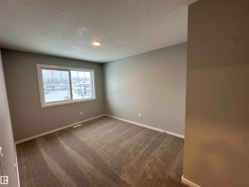 28 Hunter Place, Spruce Grove, AB - Indoor Photo Showing Other Room