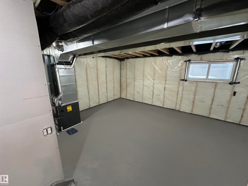 28 Hunter Place, Spruce Grove, AB - Indoor Photo Showing Basement