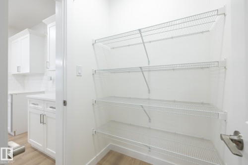 5264 Kinney Place, Edmonton, AB - Indoor With Storage