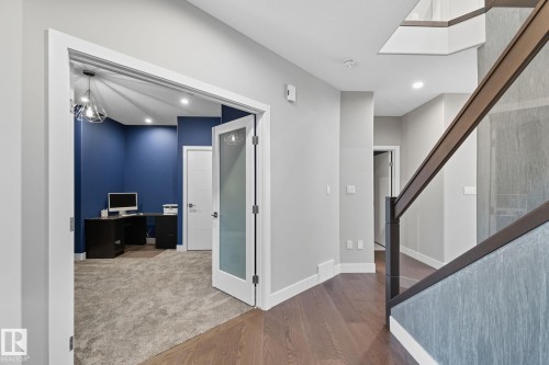 7520 173 Avenue, Edmonton, AB - Indoor Photo Showing Other Room