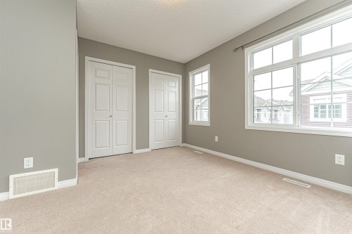 60 9151 Shaw Way, Edmonton, AB - Indoor Photo Showing Other Room