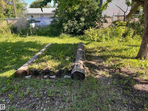 11910 76 St, Edmonton, AB 