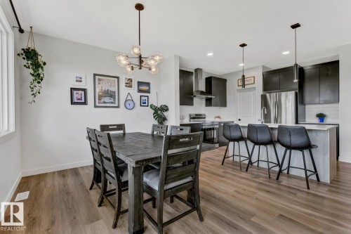 5 Elwyck Gate, Spruce Grove, AB - Indoor Photo Showing Dining Room