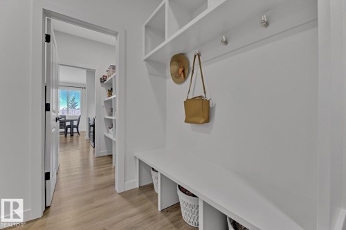 5 Elwyck Gate, Spruce Grove, AB - Indoor Photo Showing Other Room