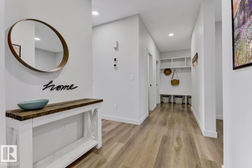 5 Elwyck Gate, Spruce Grove, AB - Indoor Photo Showing Other Room