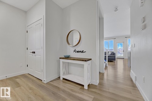 5 Elwyck Gate, Spruce Grove, AB - Indoor Photo Showing Other Room