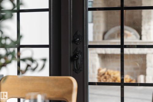 Detailed view - 183 Windermere Drive, Edmonton, AB - Indoor Photo Showing Other Room