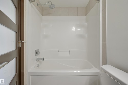 1504 10388 105 Street, Edmonton, AB - Indoor Photo Showing Bathroom