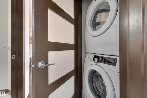 1504 10388 105 Street, Edmonton, AB - Indoor Photo Showing Laundry Room