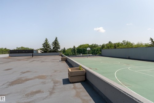 1302 10149 Saskatchewan Drive, Edmonton, AB - Outdoor