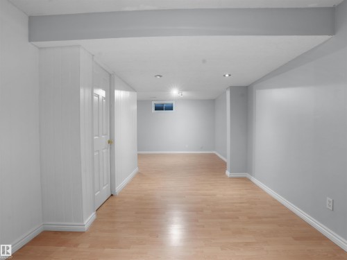 1608 Mill Woods Road E, Edmonton, AB - Indoor Photo Showing Other Room