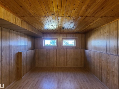 16924 95 Street, Edmonton, AB - Indoor Photo Showing Other Room