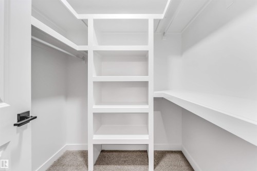 139 Pierwyck Loop, Spruce Grove, AB - Indoor With Storage