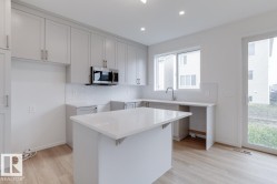 20425 16A Avenue  Edmonton, AB T6M 2P5