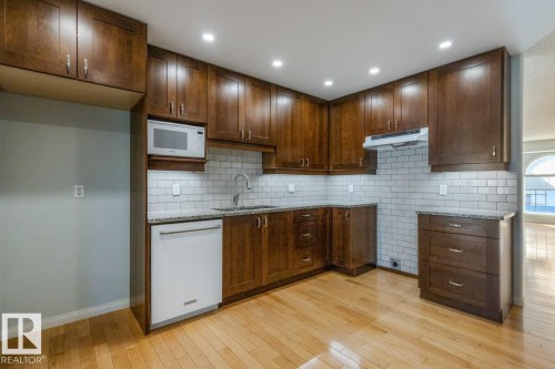 935 Youville Drive W, Edmonton, AB - Indoor Photo Showing Kitchen