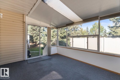 935 Youville Drive W, Edmonton, AB -  Photo Showing Other Room