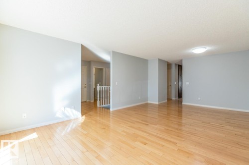 935 Youville Drive W, Edmonton, AB - Indoor Photo Showing Other Room