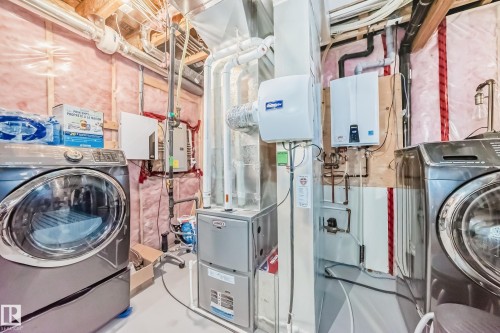 3411 8 Street, Edmonton, AB - Indoor Photo Showing Laundry Room