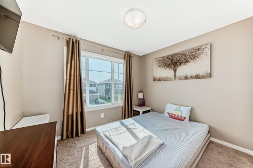 1426 26 Avenue, Edmonton, AB - Indoor Photo Showing Bedroom