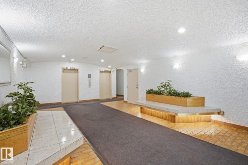 205 9028 Jasper Avenue, Edmonton, AB - Indoor Photo Showing Other Room