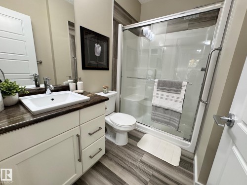 218 508 Griesbach Parade, Edmonton, AB - Indoor Photo Showing Bathroom