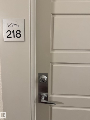 218 508 Griesbach Parade, Edmonton, AB - Indoor