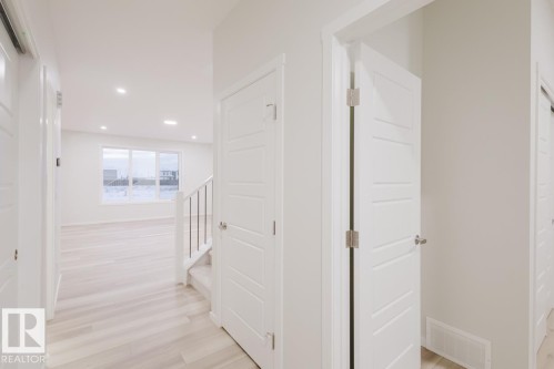 20510 16A Avenue, Edmonton, AB - Indoor Photo Showing Other Room
