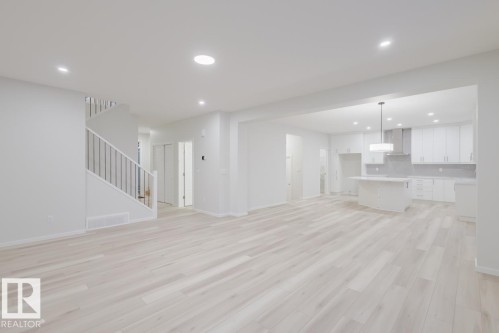 20510 16A Avenue, Edmonton, AB - Indoor