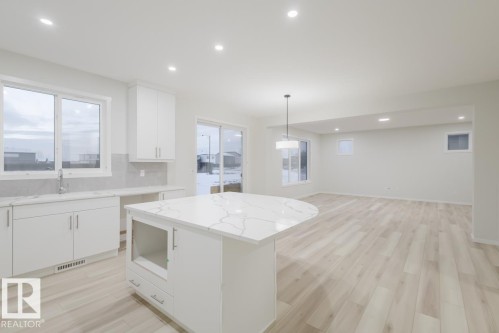20510 16A Avenue, Edmonton, AB - Indoor Photo Showing Kitchen With Upgraded Kitchen