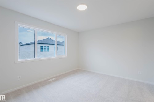2031 209 Street, Edmonton, AB - Indoor Photo Showing Other Room