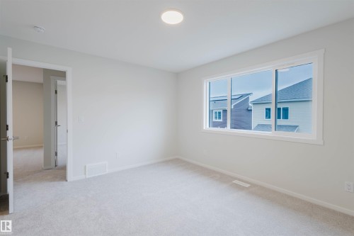 2031 209 Street, Edmonton, AB - Indoor Photo Showing Other Room