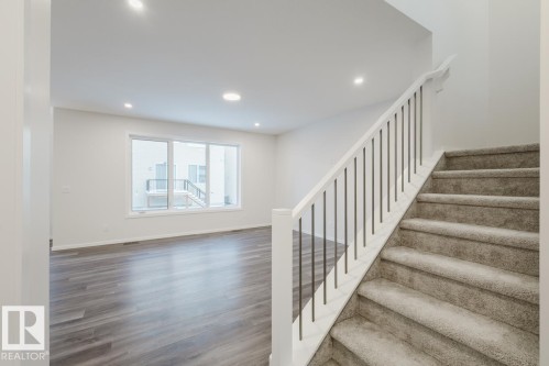 2027 209 Street, Edmonton, AB - Indoor Photo Showing Other Room