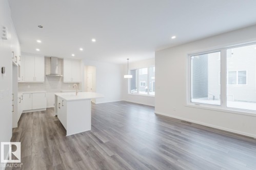 2027 209 Street, Edmonton, AB - Indoor Photo Showing Kitchen