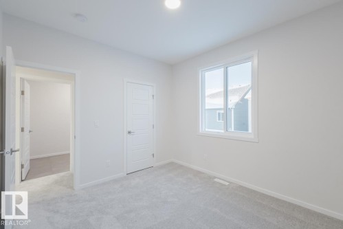 2027 209 Street, Edmonton, AB - Indoor Photo Showing Other Room