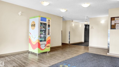 424 1510 Watt Drive, Edmonton, AB - Indoor Photo Showing Other Room