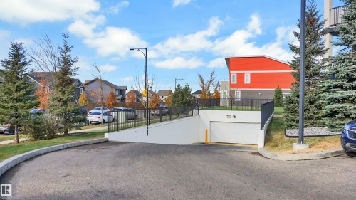424 1510 Watt Drive, Edmonton, AB - Outdoor