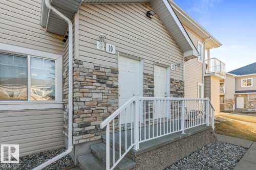 10 2508 Hanna Crescent, Edmonton, AB - Outdoor