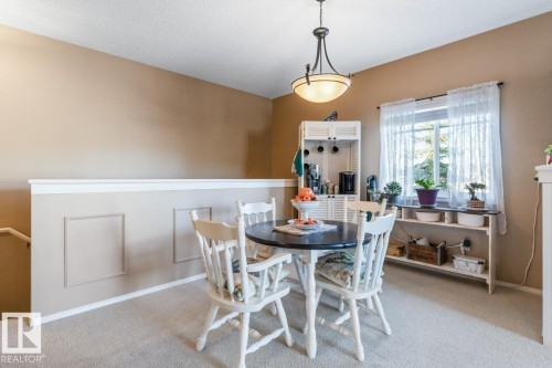 10 2508 Hanna Crescent, Edmonton, AB - Indoor Photo Showing Dining Room