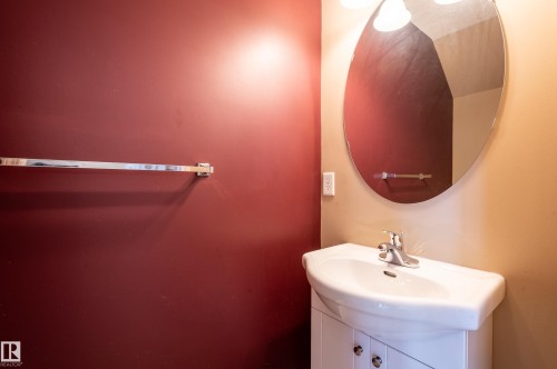 143 5604 199 Street, Edmonton, AB - Indoor Photo Showing Bathroom
