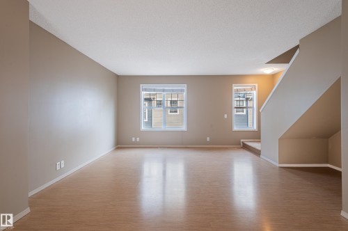 143 5604 199 Street, Edmonton, AB - Indoor Photo Showing Other Room